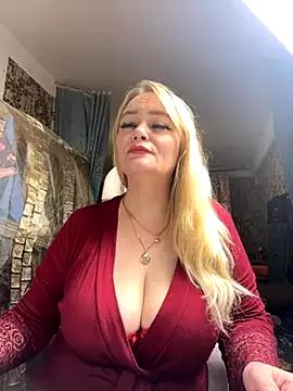 Sweet-blonde from StripChat is Freechat