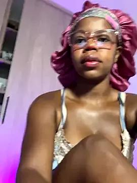 Sweet-Jade from StripChat is Freechat