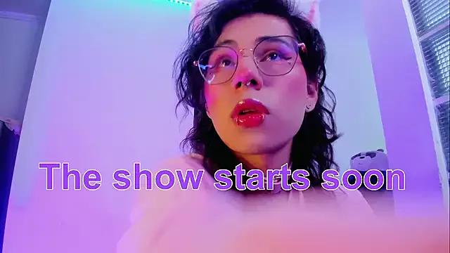 Check out our webcam shows gallery and message on a personal level with our sweet squirt cams hosts, showing off their natural physiques and sex toys.