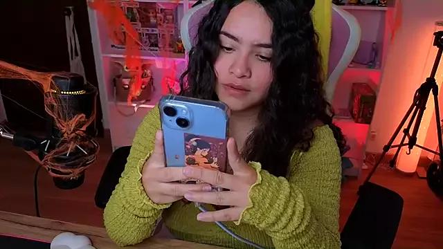Check out our webcam shows gallery and message on a personal level with our sweet squirt cams hosts, showing off their natural physiques and sex toys.