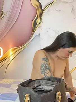 Check out our webcam shows gallery and message on a personal level with our sweet squirt cams hosts, showing off their natural physiques and sex toys.