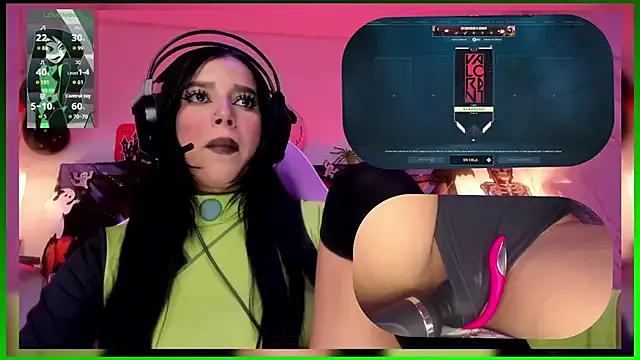 Check out our webcam shows gallery and message on a personal level with our sweet squirt cams hosts, showing off their natural physiques and sex toys.