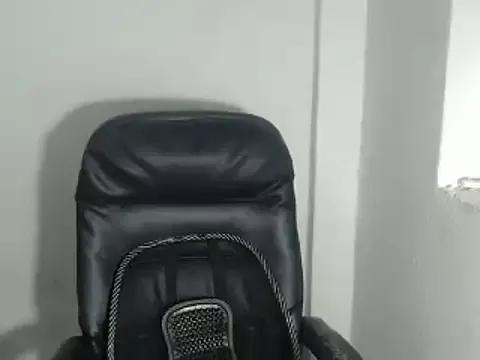 sweetkitty_16 from StripChat