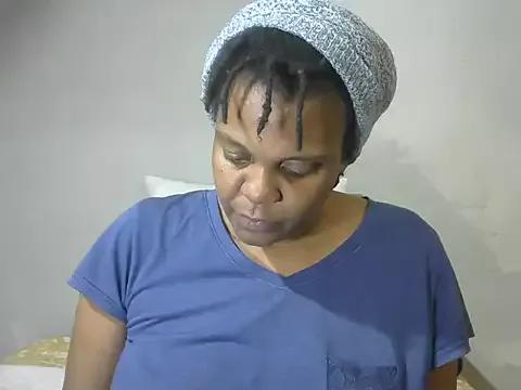 Sweetlicious_ from StripChat