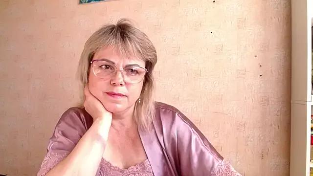 sweetsunset11 from StripChat is Freechat