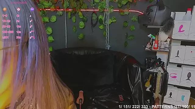 Check out our webcam shows gallery and message on a personal level with our sweet squirt cams hosts, showing off their natural physiques and sex toys.