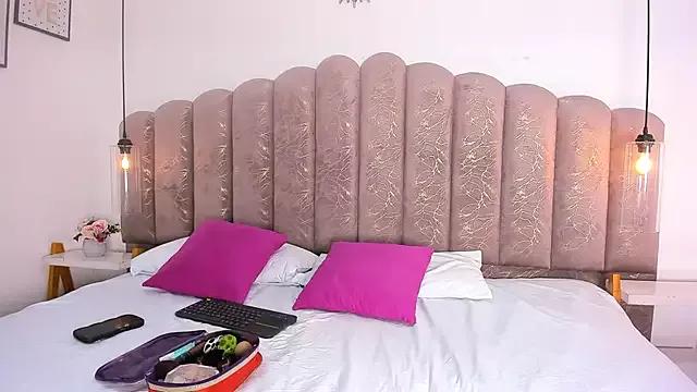 SweetVioleta1 from StripChat is Freechat