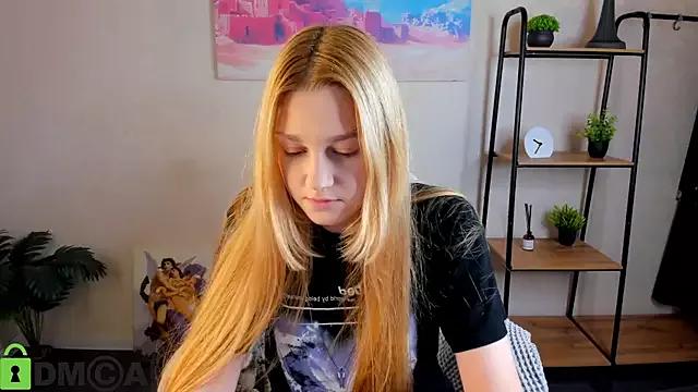 Sylvia_Ortiz from StripChat is Freechat
