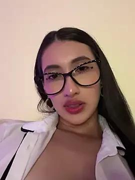 Tamara_Keyz from StripChat is Freechat