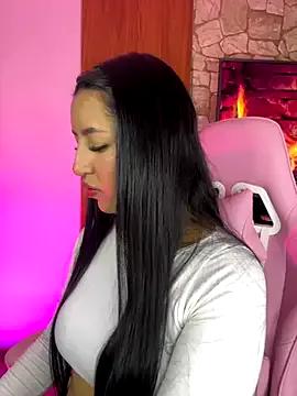 Check out our webcam shows gallery and message on a personal level with our sweet squirt cams hosts, showing off their natural physiques and sex toys.