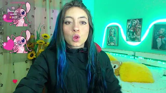 Check out our webcam shows gallery and message on a personal level with our sweet squirt cams hosts, showing off their natural physiques and sex toys.