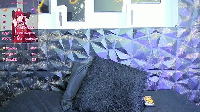Check out our webcam shows gallery and message on a personal level with our sweet squirt cams hosts, showing off their natural physiques and sex toys.
