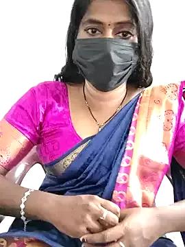 tamil_Sigappu_Roja from StripChat is Freechat