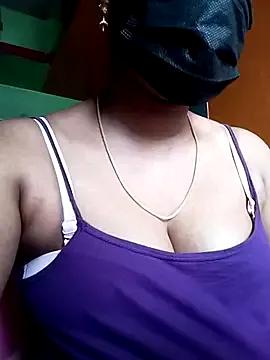 Tamilnandhini from StripChat is Freechat