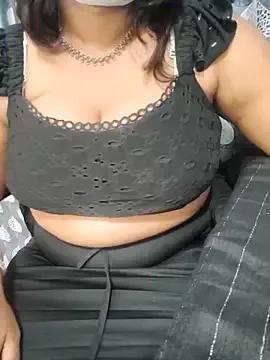 Tamilsathya2024 from StripChat is Freechat