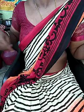 TamilSelviRoja from StripChat is Freechat