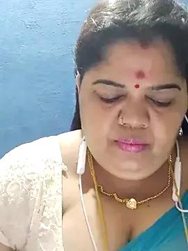 tamilthanushri from StripChat is Freechat