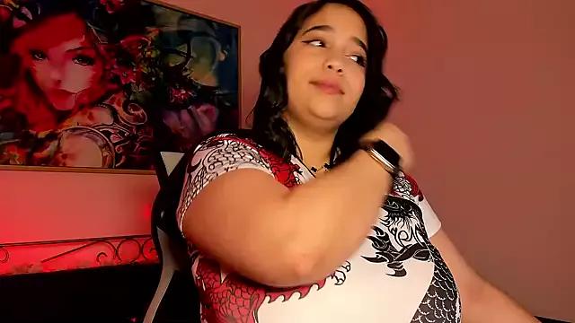 tati_reyess from StripChat is Freechat