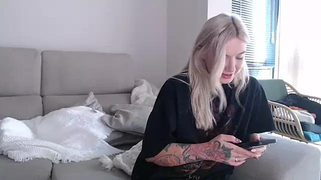 Check out our webcam shows gallery and message on a personal level with our sweet squirt cams hosts, showing off their natural physiques and sex toys.