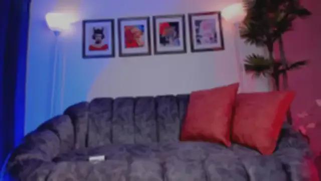 Taylor__foxxx from StripChat is Freechat
