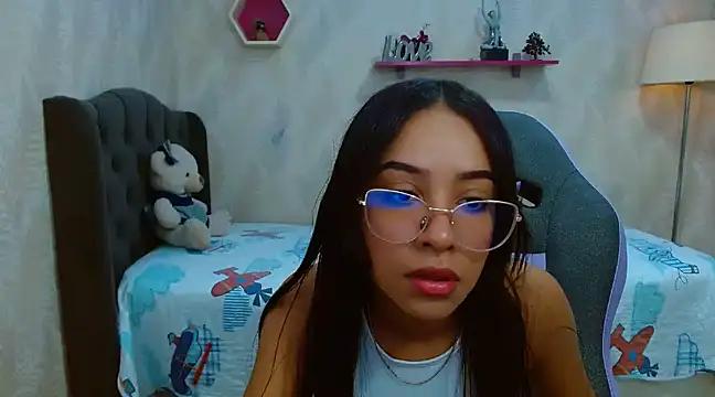 Check out our webcam shows gallery and message on a personal level with our sweet squirt cams hosts, showing off their natural physiques and sex toys.