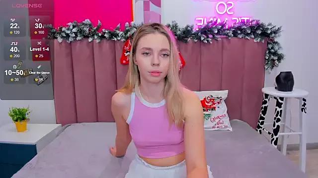 Check out our webcam shows gallery and message on a personal level with our sweet squirt cams hosts, showing off their natural physiques and sex toys.