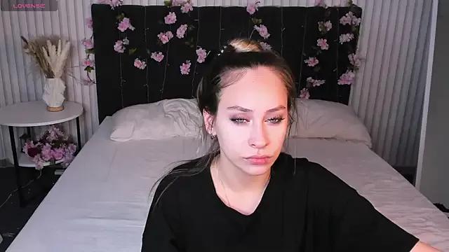 TessaBlakee from StripChat is Freechat