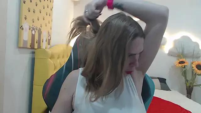 Check out our webcam shows gallery and message on a personal level with our sweet squirt cams hosts, showing off their natural physiques and sex toys.