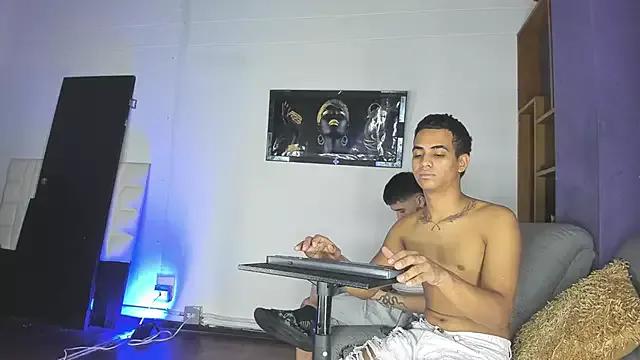 the_boys_cuople_hot from StripChat is Freechat