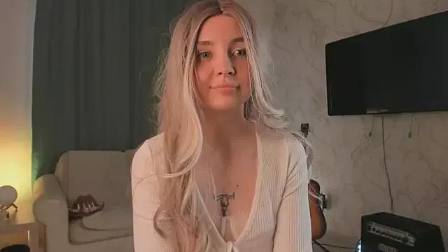 The_Dancing_Queen from StripChat is Freechat