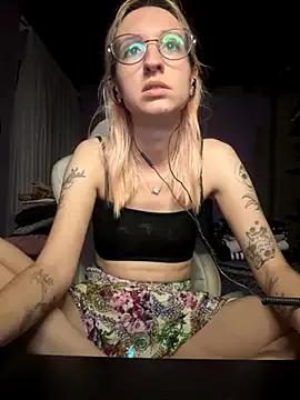 Check out our webcam shows gallery and message on a personal level with our sweet squirt cams hosts, showing off their natural physiques and sex toys.