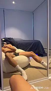 Photos of TheDomTop from StripChat is Freechat