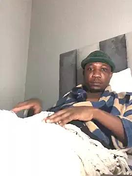 TheeRealShow from StripChat is Freechat