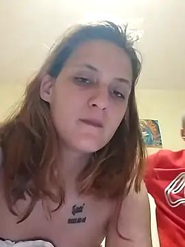 Themaskedgirl21 from StripChat is Freechat