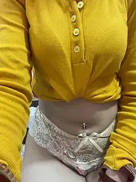 TheOnlyStrip_Queen from StripChat is Freechat