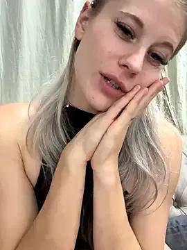 TheRealJessyLey from StripChat is Freechat