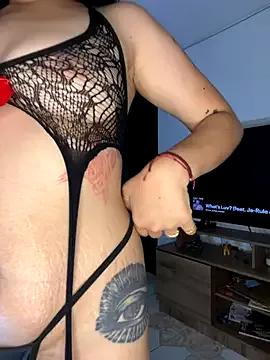 tianastone_ from StripChat is Freechat