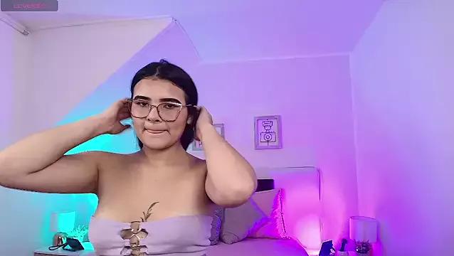Check out our webcam shows gallery and message on a personal level with our sweet squirt cams hosts, showing off their natural physiques and sex toys.