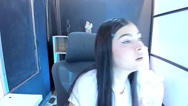 Check out our webcam shows gallery and message on a personal level with our sweet squirt cams hosts, showing off their natural physiques and sex toys.