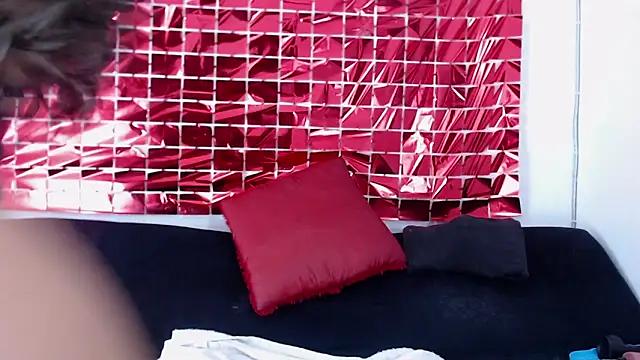 Check out our webcam shows gallery and message on a personal level with our sweet squirt cams hosts, showing off their natural physiques and sex toys.