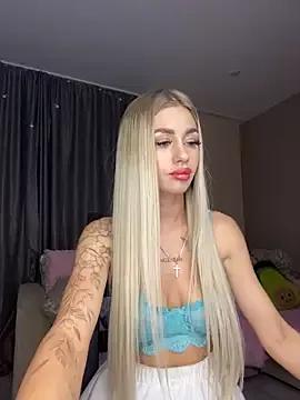 Tiffany_Kissss from StripChat