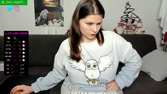 Check out our webcam shows gallery and message on a personal level with our sweet squirt cams hosts, showing off their natural physiques and sex toys.