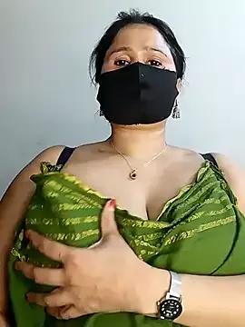 Photos of Tishani from StripChat is Freechat