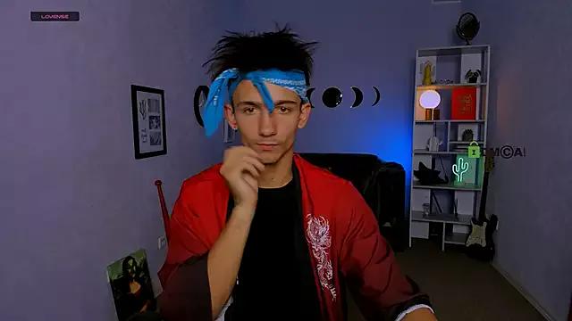 tobi_yours from StripChat is Freechat