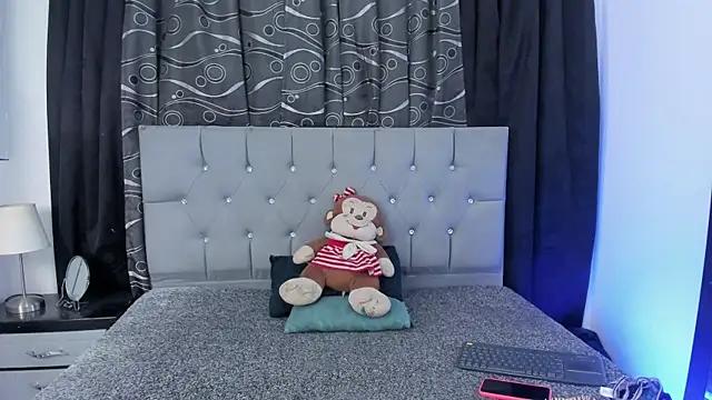 Check out our webcam shows gallery and message on a personal level with our sweet squirt cams hosts, showing off their natural physiques and sex toys.