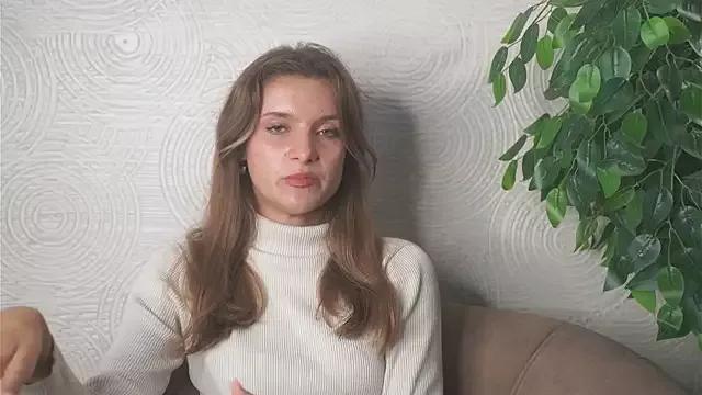 TonaBrunick from StripChat is Freechat