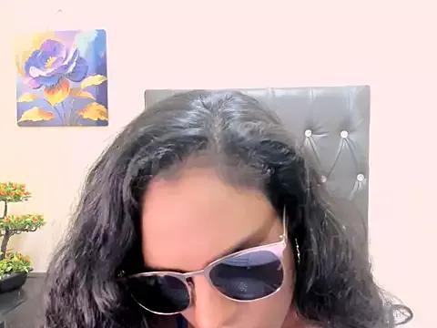 Toxicfantasy4u from StripChat is Freechat