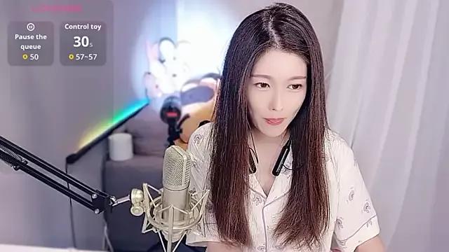 Tw_Sexynn from StripChat is Freechat