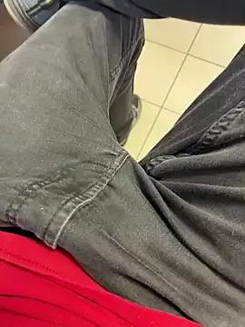 Photos of UnderAngel from StripChat is Freechat