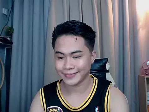 urbigcockbaby from StripChat is Freechat